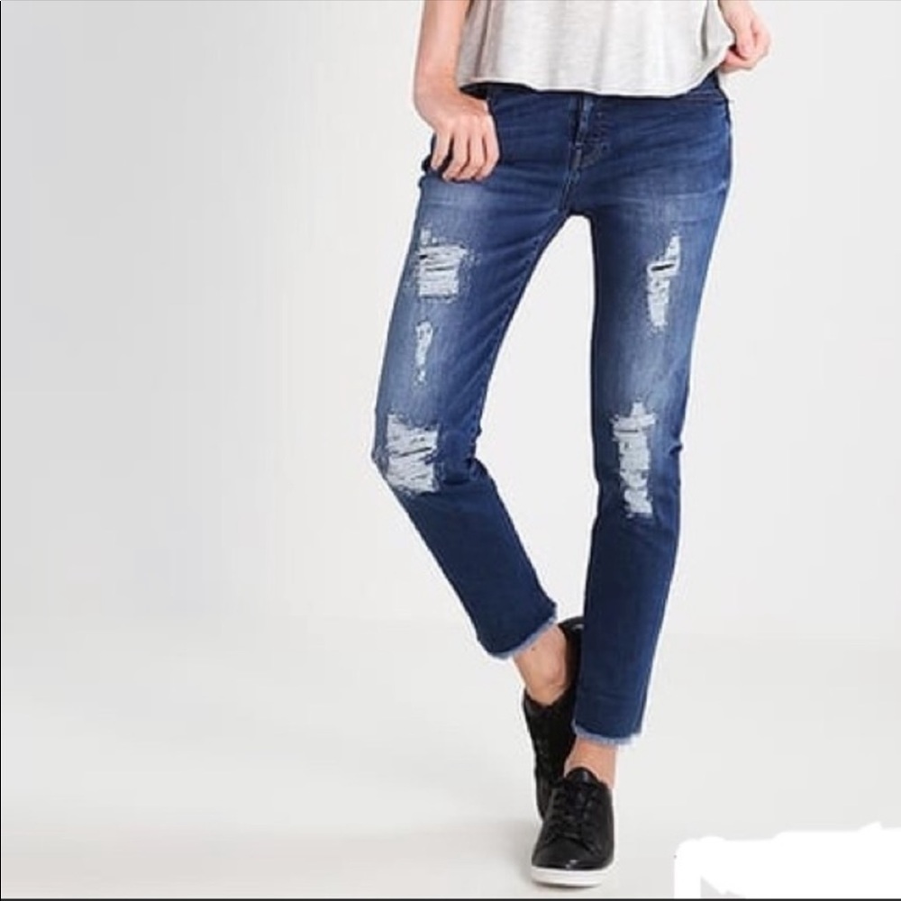 7 for all mankind Josefina skinny boyfriend distressed denim Sz 27